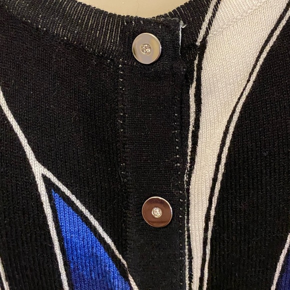 WHBM Blue Whit & Black Sweater - Picture 3 of 6